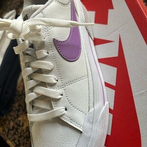 Nike Women's White and Lavender Sneakers